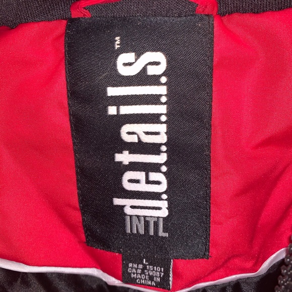 Red Jacket - Picture 3 of 8